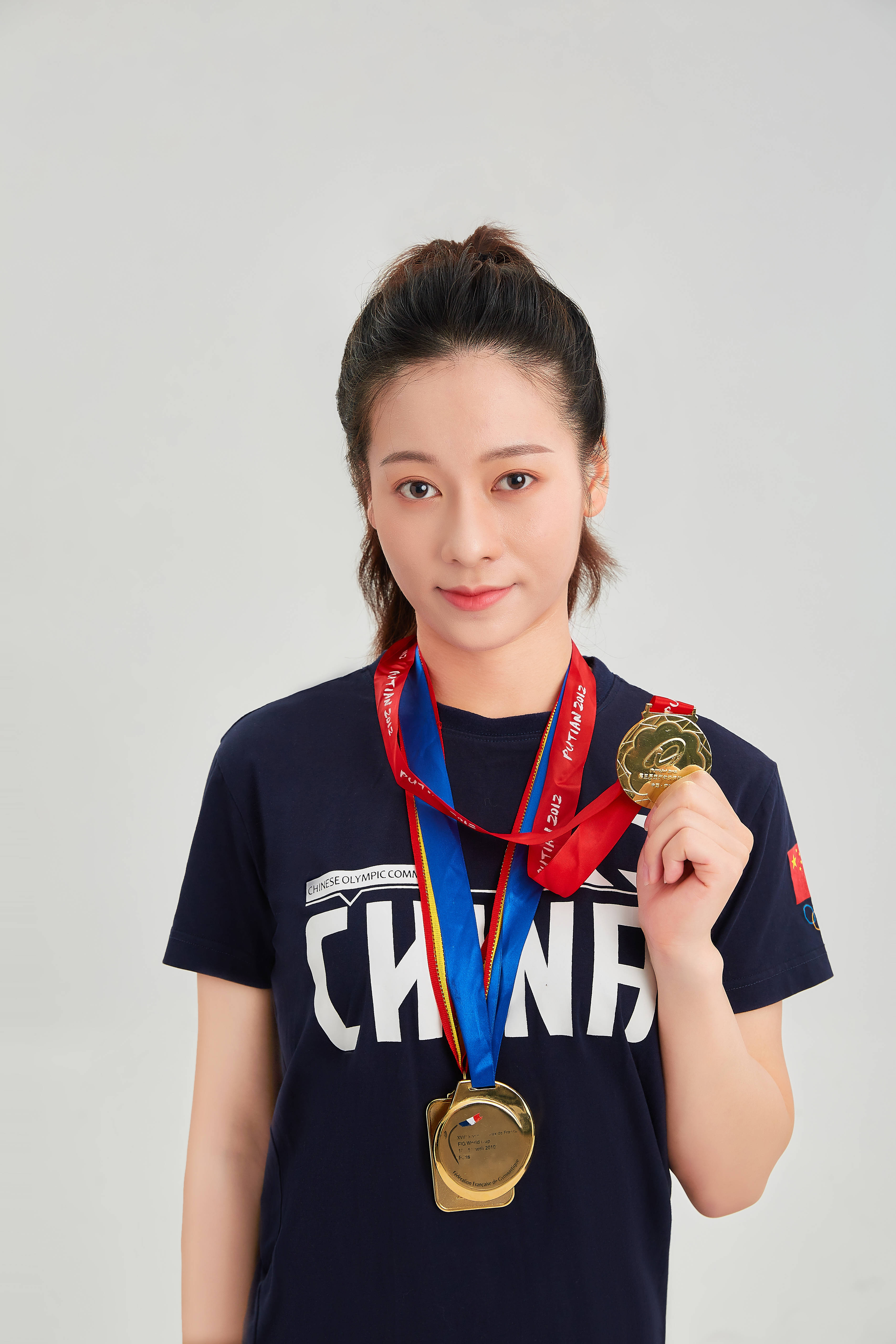 瑞士女子体操选手斩获金牌