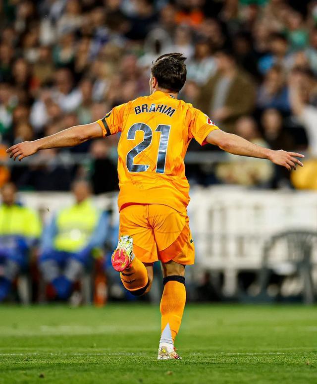 皇家马德里爆冷负于皇家贝蒂斯,西甲争冠悬念再增的简单介绍 皇家马德里爆冷负于皇家贝蒂斯,西甲争冠悬念再增的简单介绍