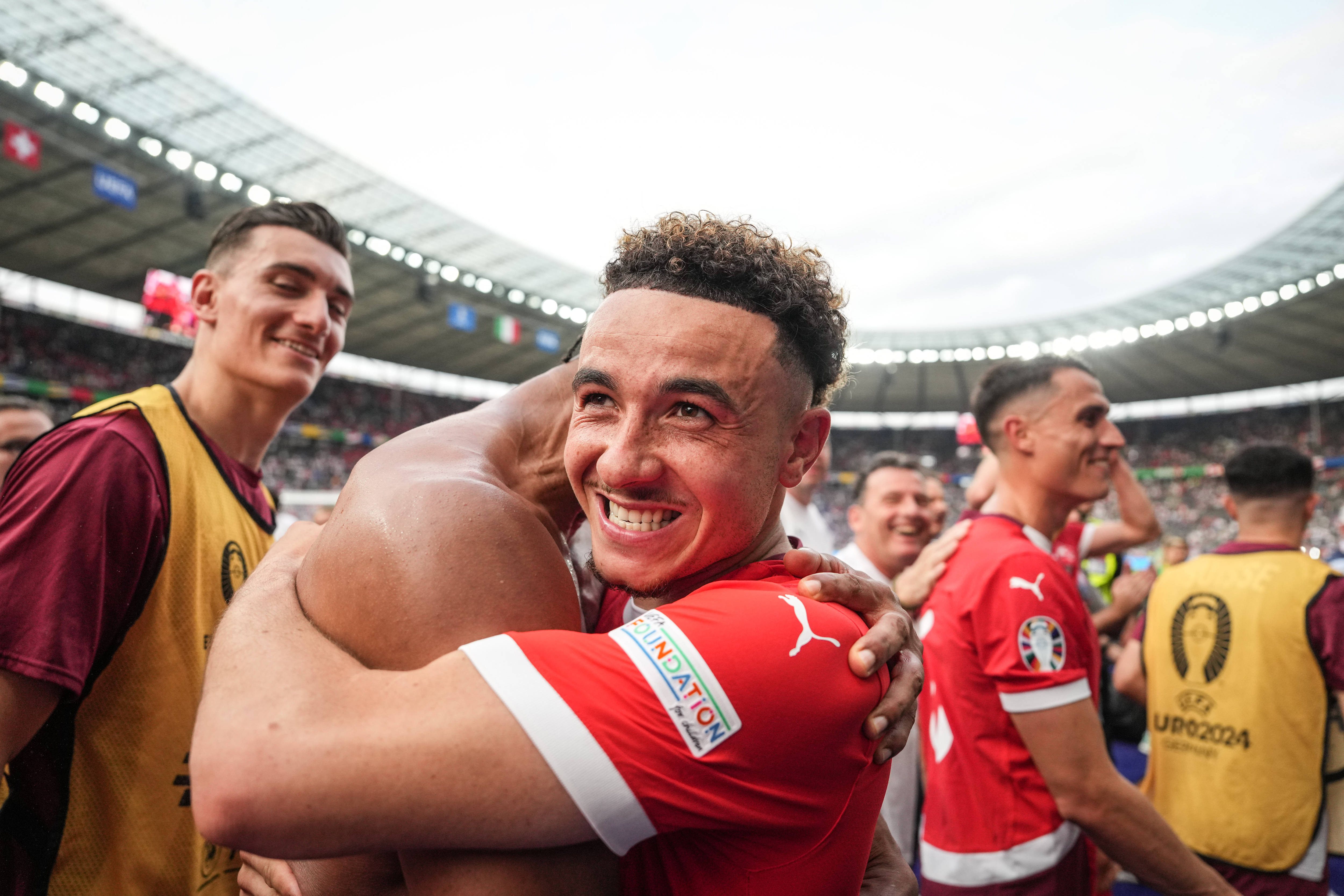 欧洲强队全力争夺国际冠军