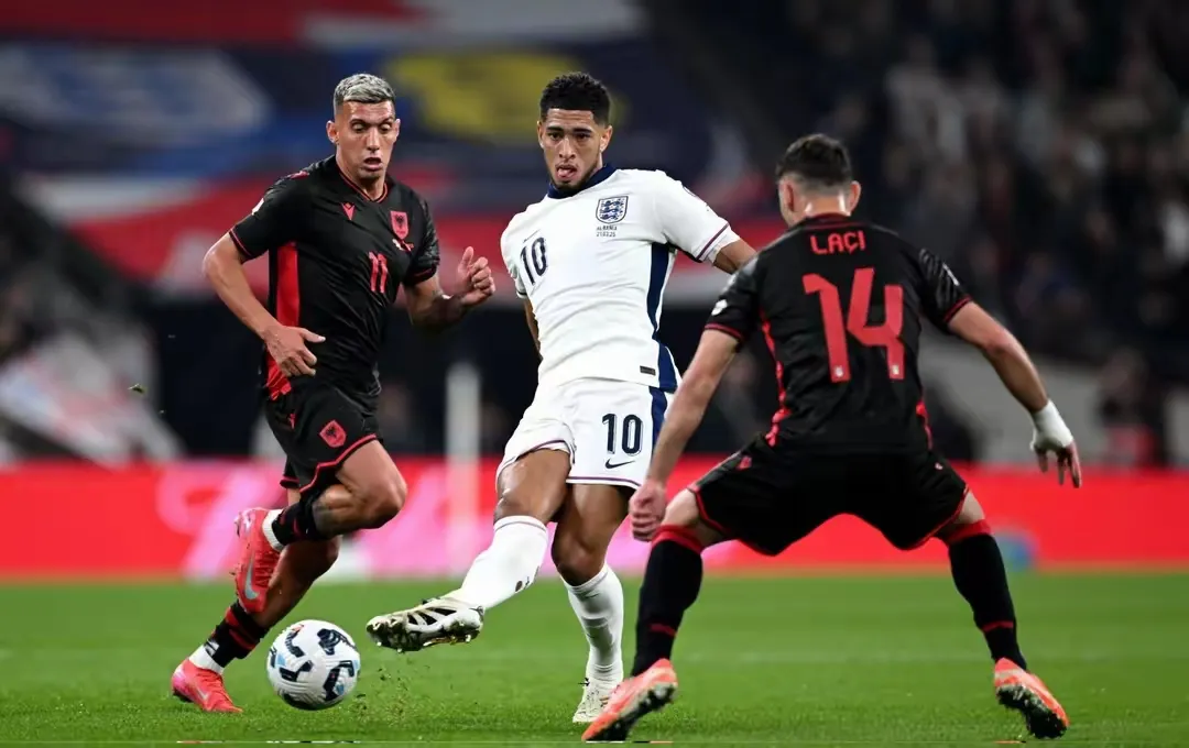 开云体育地址-英格兰队在欧预赛比赛中碾压对手，实力突出的简单介绍
