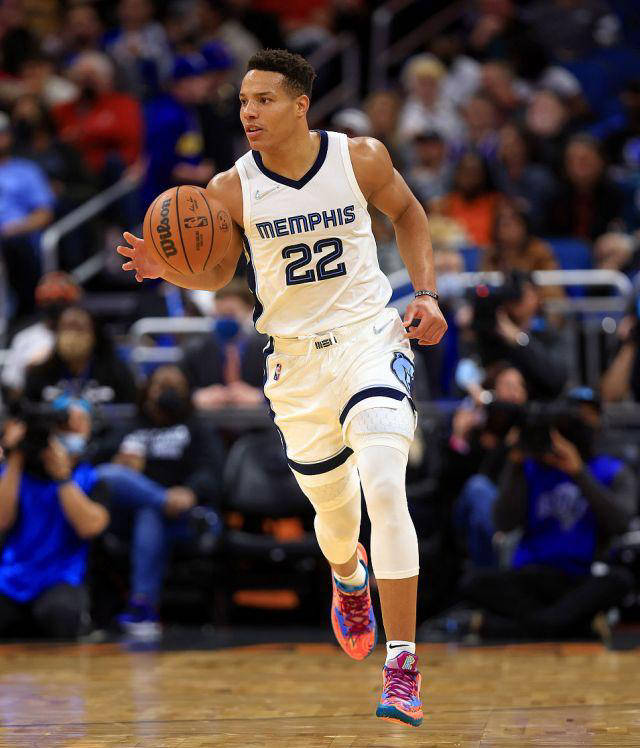 灰熊客场击败黄蜂，取得重要胜利的简单介绍