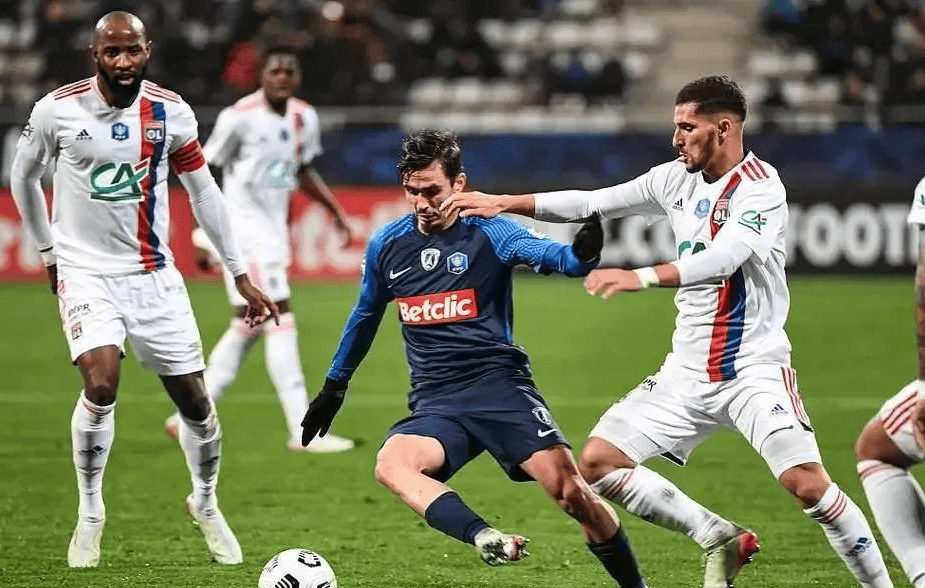 开云体育在线-莱万特主场巧克力计，赛亚历山德开心得的简单介绍