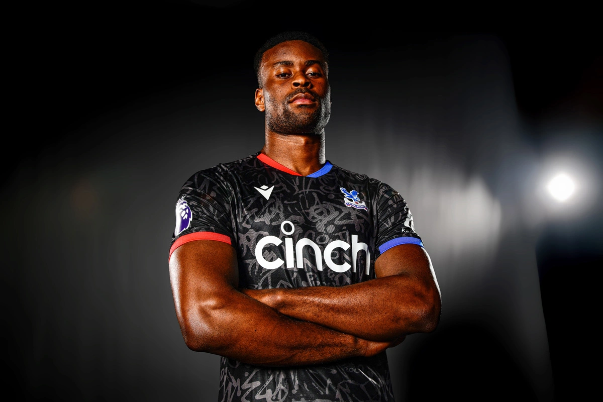 水晶宫客场发挥稳定，高居积分榜前列的简单介绍