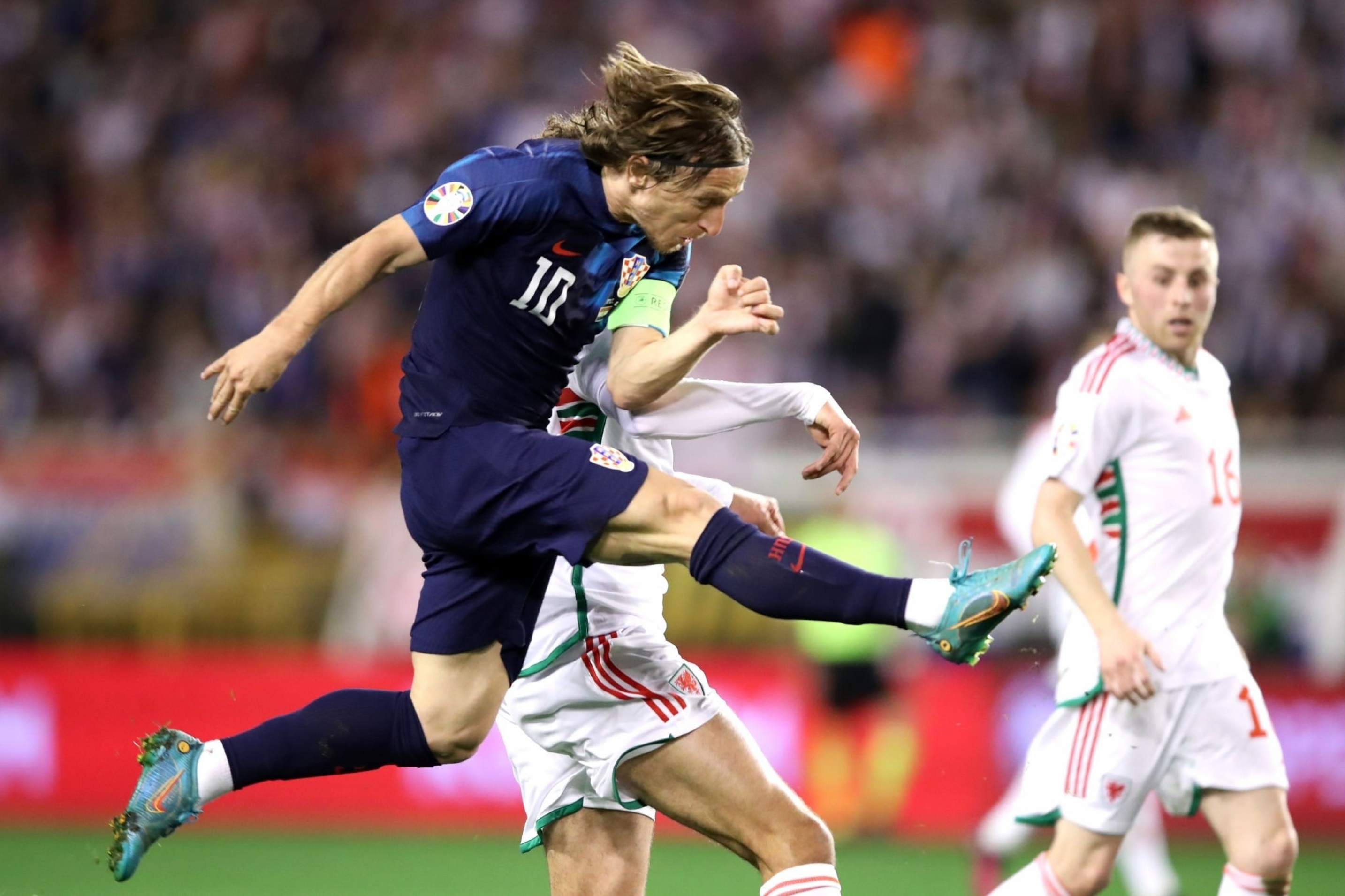 克罗地亚意外失利，欧预赛战局紧张的简单介绍